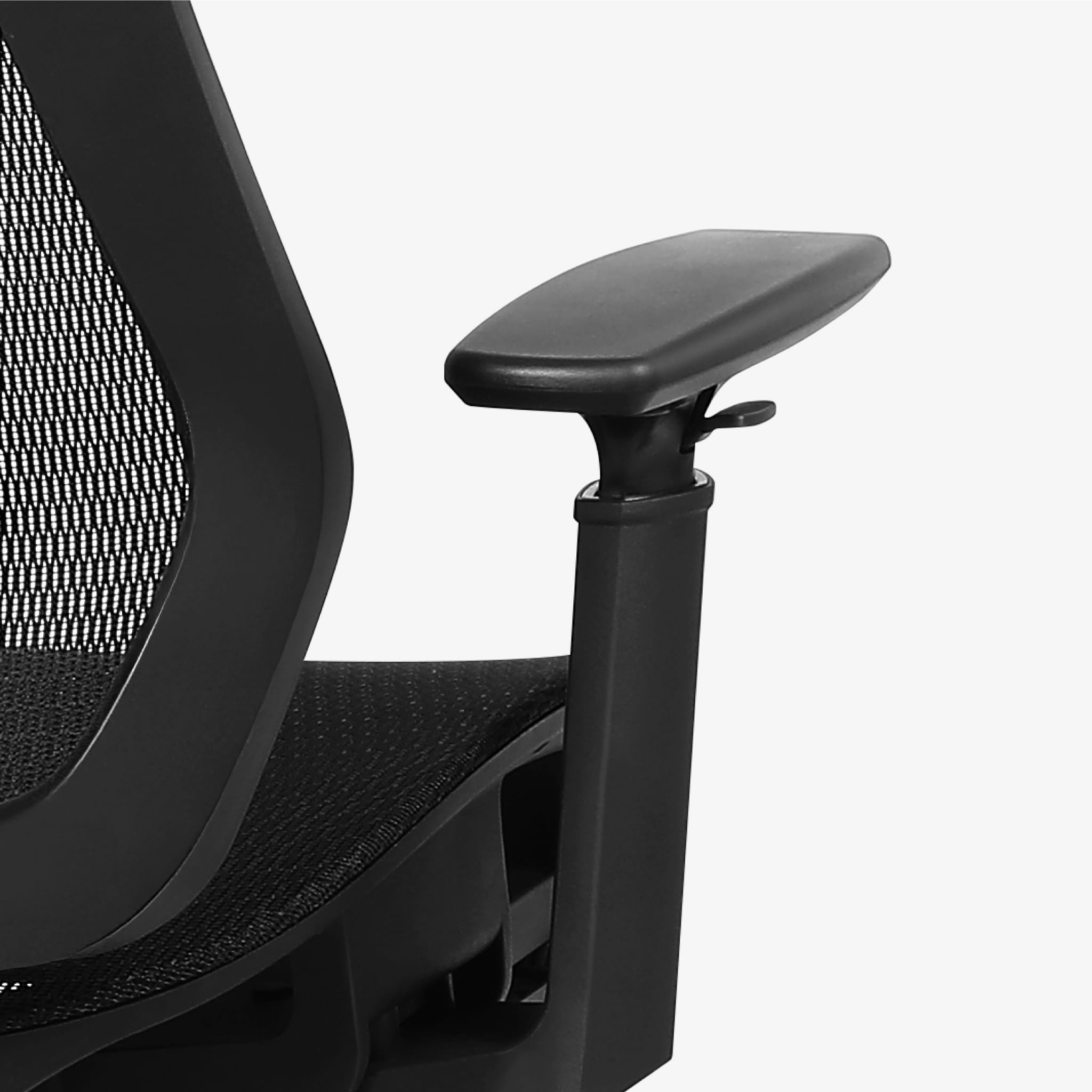 Otočná židle Mark Adler Expert 5.7, černá 