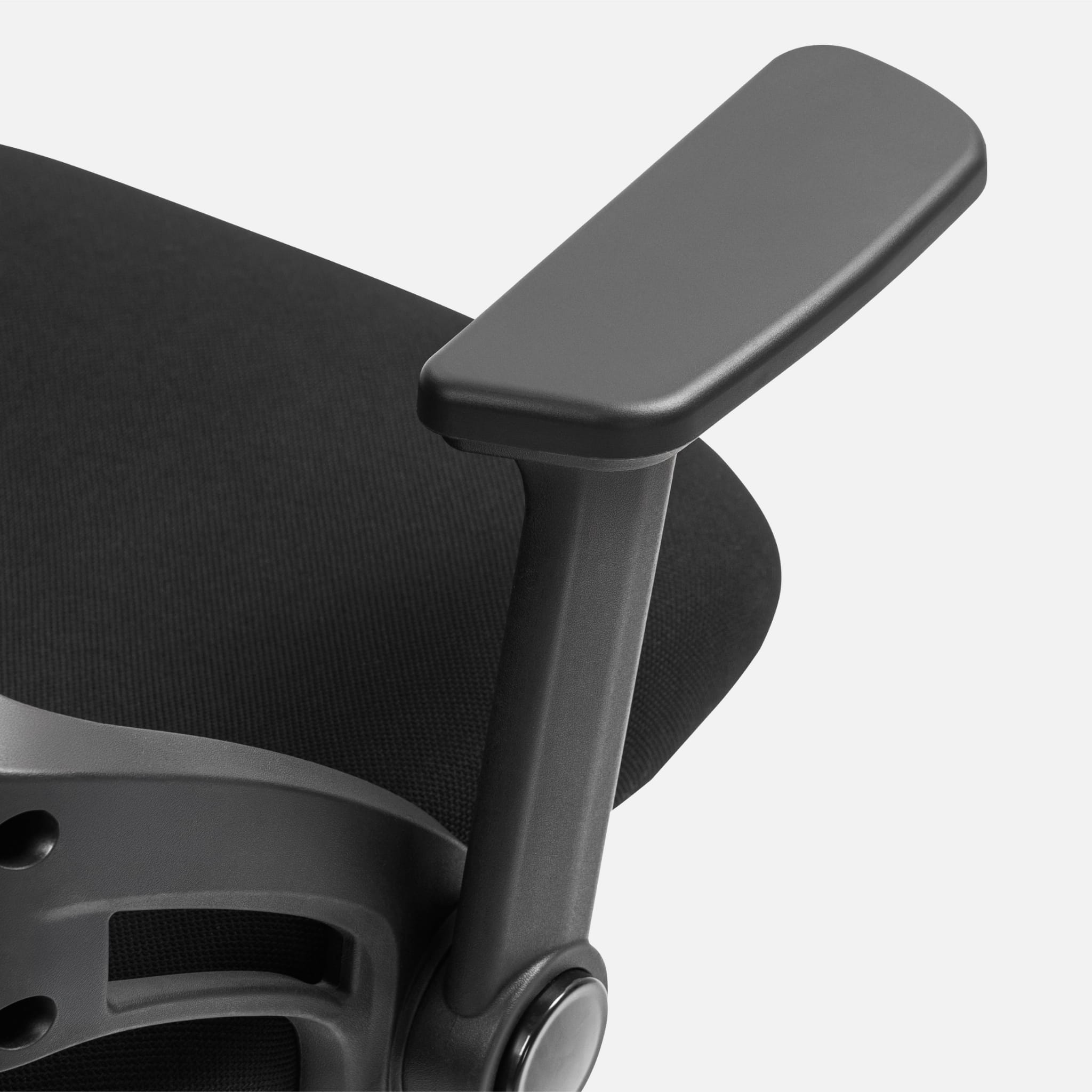 Otočná židle Mark Adler Manager 2.9, černá 