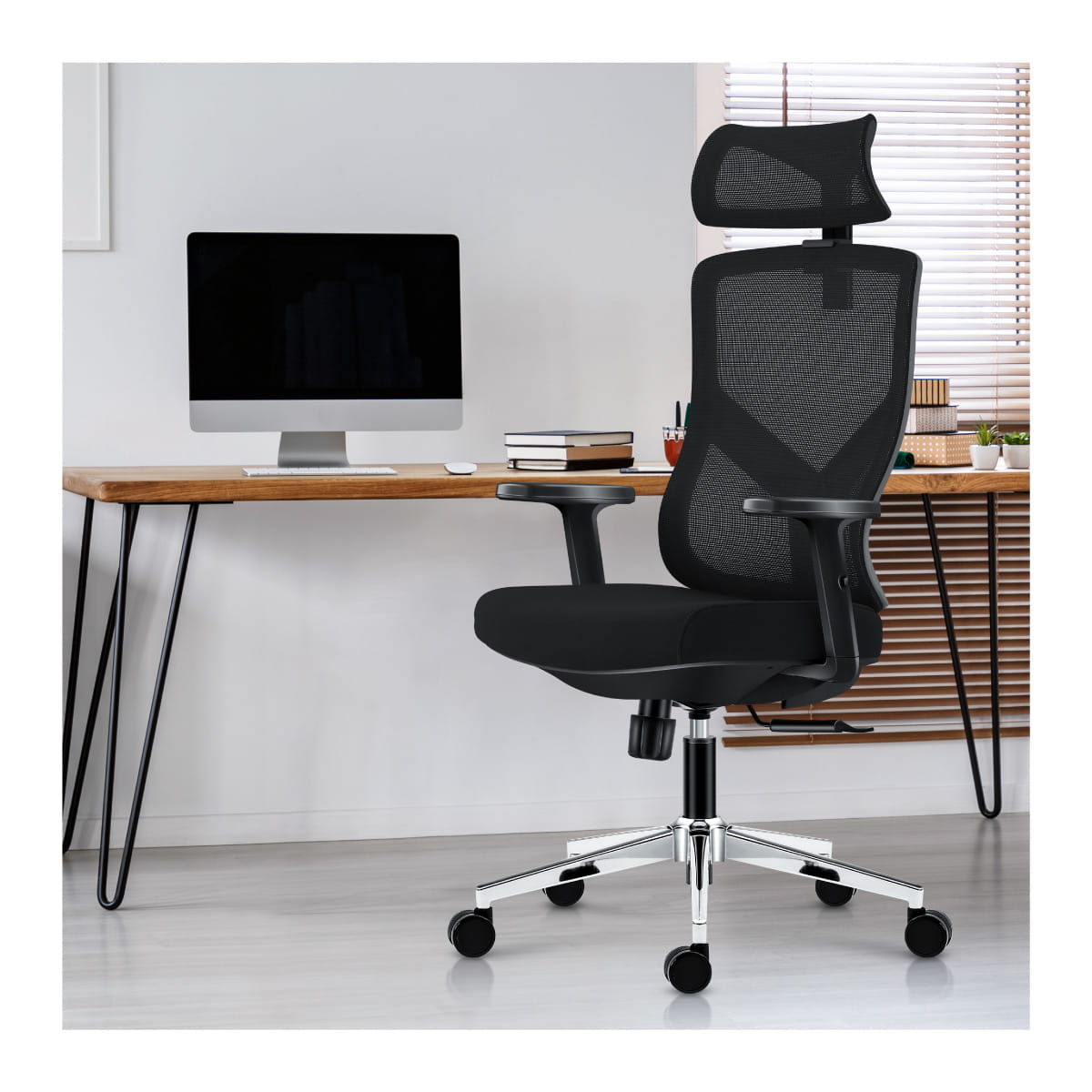 Ergonomická židle Mark Adler Manager 3.3, černá 