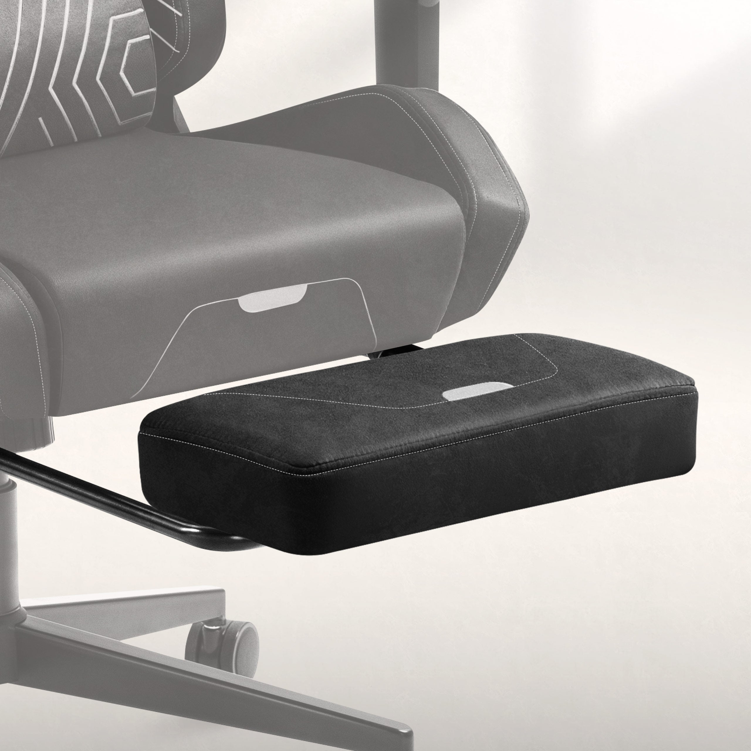 Výsuvná opěrka nohou pro větší pohodlí