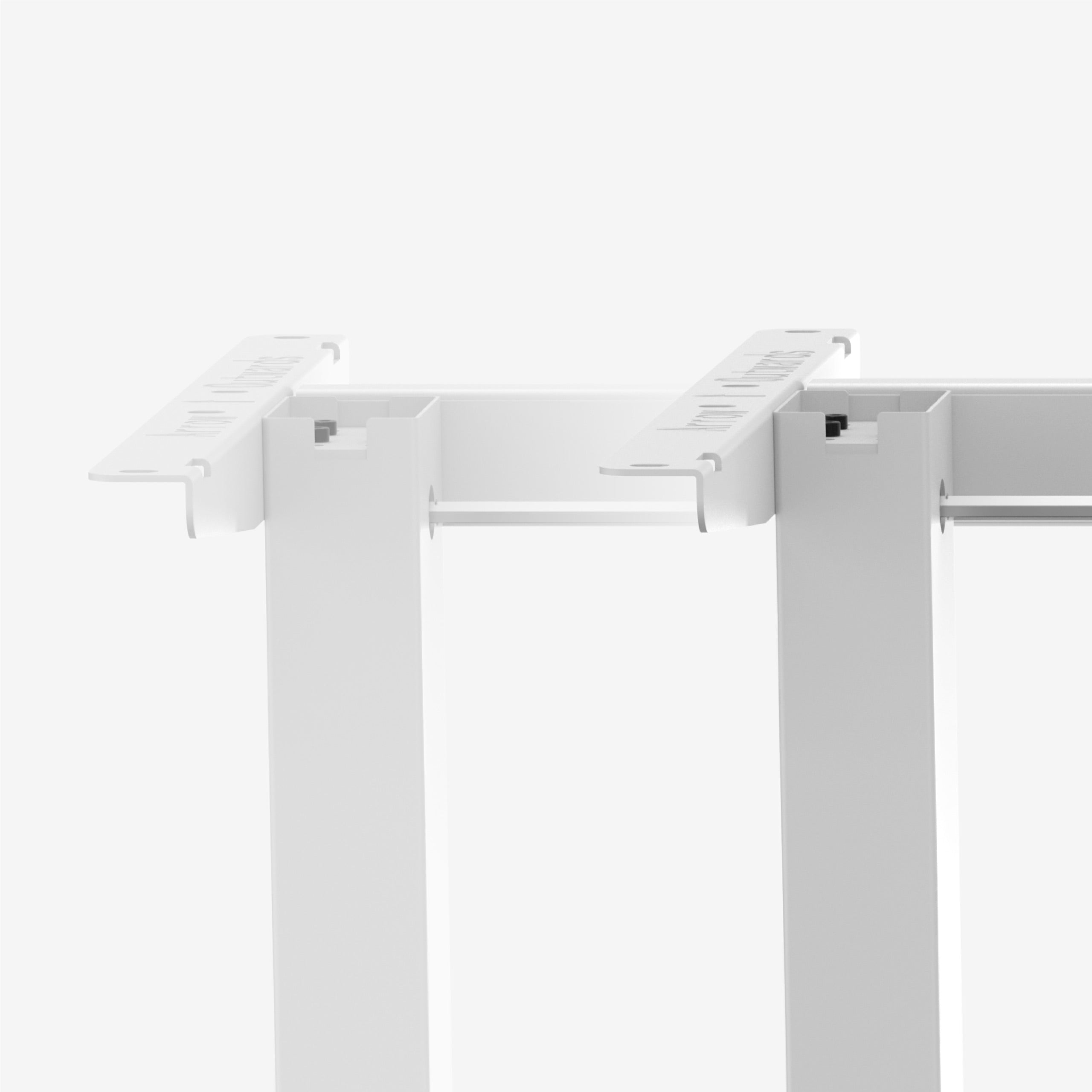 Velikost pracovní desky dokonale vyhovuje vašim potřebám