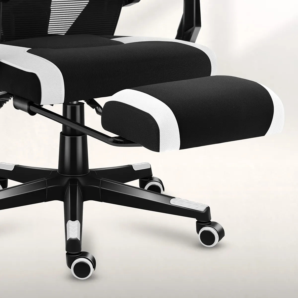 Titan Pad – výsuvná podnožka