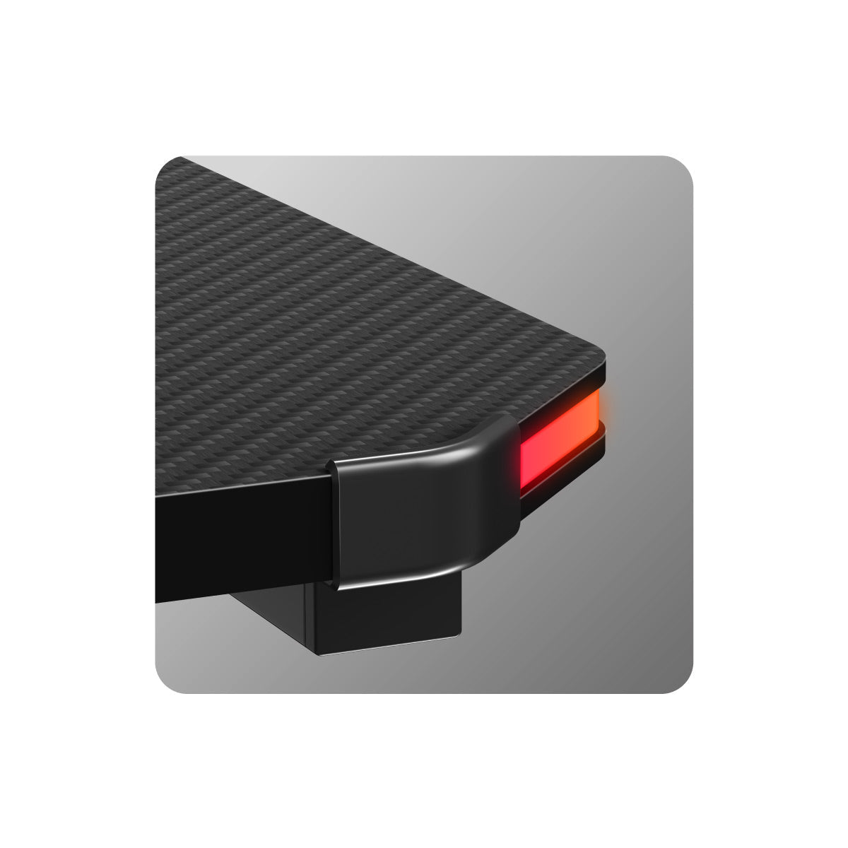 Deska stolu o tloušťce 1,5 cm